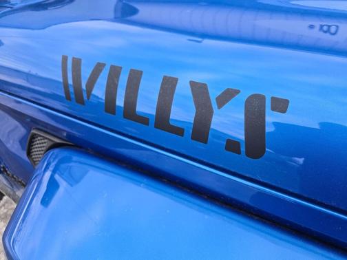 2023 Jeep Gladiator Willys 4x4