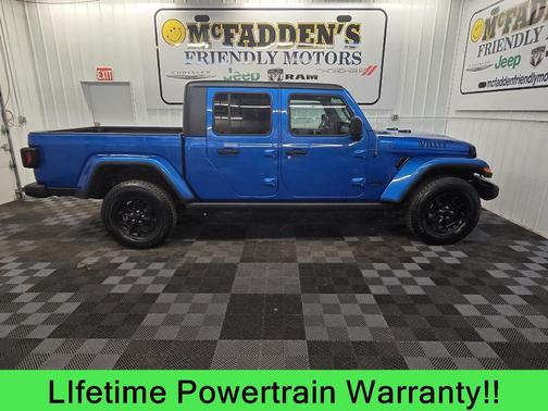 2023 Jeep Gladiator Willys 4x4