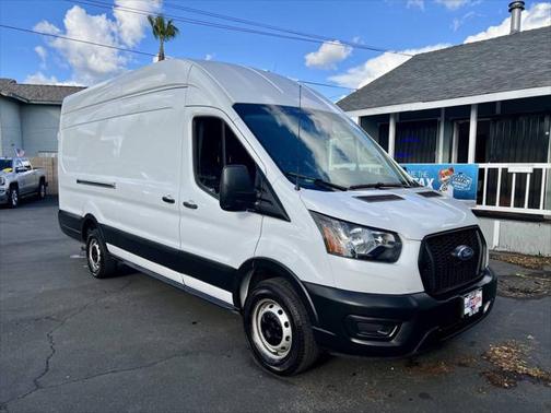 2022 Ford Transit-250 Base