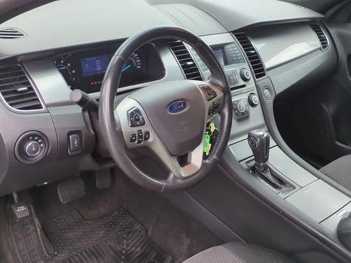 2013 Ford Taurus SEL