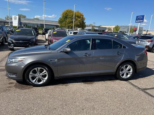 2013 Ford Taurus SEL