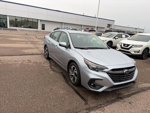 2025 Subaru Legacy Premium