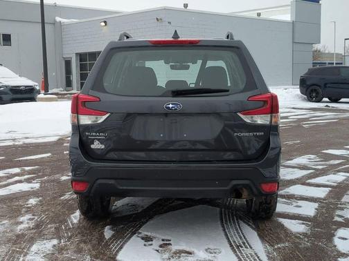 2021 Subaru Forester Base