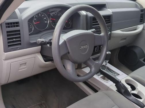 2008 Jeep Liberty Sport