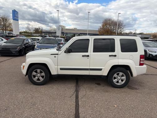 2008 Jeep Liberty Sport