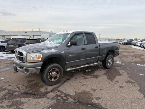 2006 Dodge Ram 2500 SLT/TRX