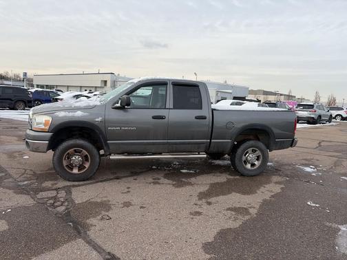 2006 Dodge Ram 2500 SLT/TRX