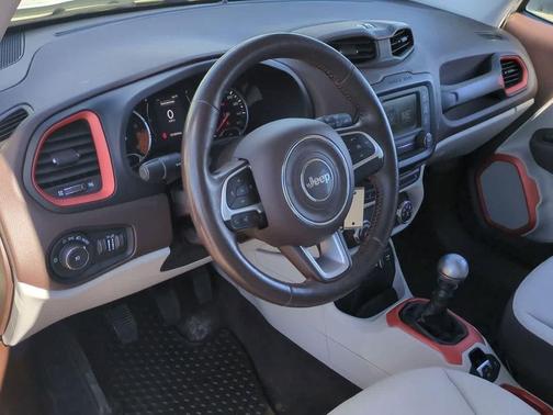 2016 Jeep Renegade Latitude