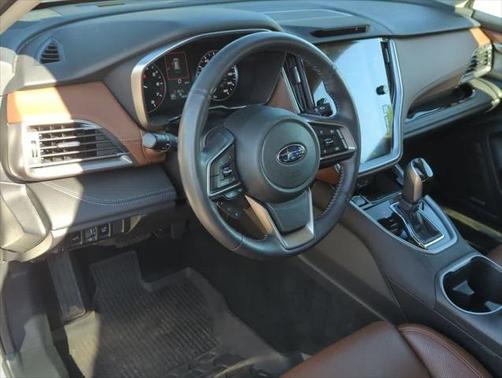 2022 Subaru Outback Touring XT