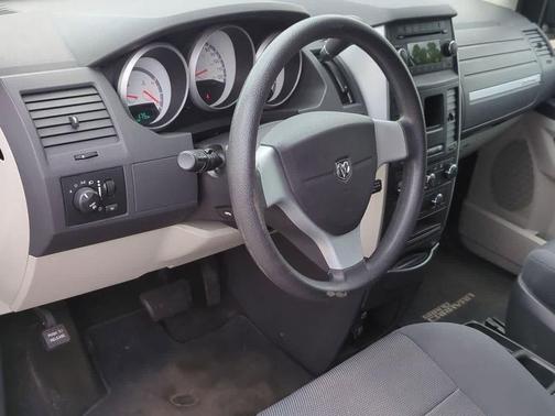2009 Dodge Grand Caravan SE