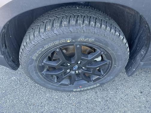 Sun Blaze Pearl 2025 Subaru Crosstrek Wilderness