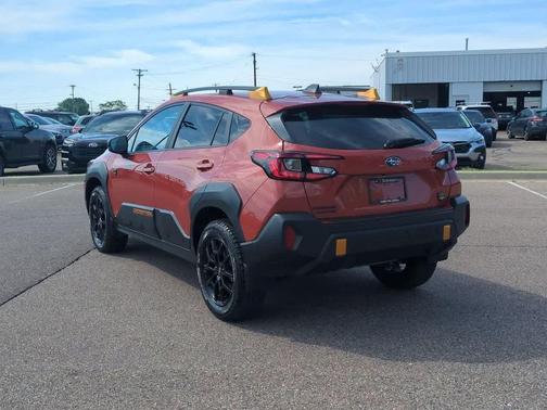 Sun Blaze Pearl 2025 Subaru Crosstrek Wilderness
