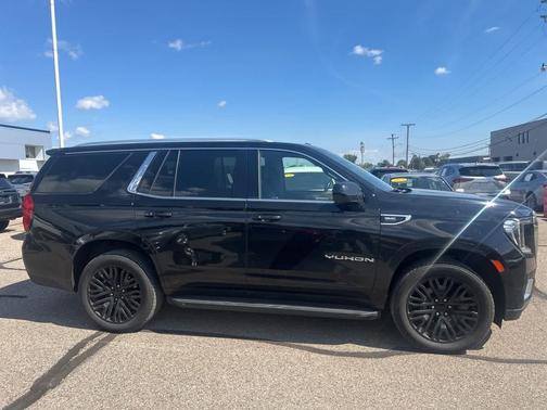 2021 GMC Yukon SLE