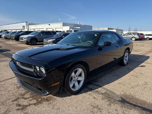 2014 Dodge Challenger SXT