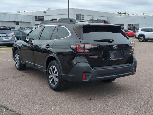 Crystal Black Silica 2020 Subaru Outback Base