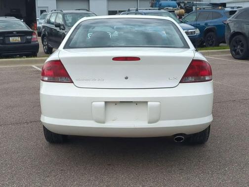 Stone White Clearcoat 2001 Chrysler Sebring LX