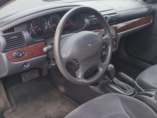Stone White Clearcoat 2001 Chrysler Sebring LX
