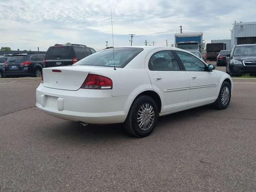 Stone White Clearcoat 2001 Chrysler Sebring LX