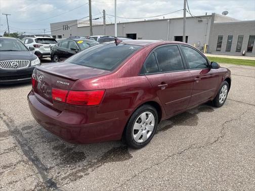 2010 Hyundai SONATA GLS