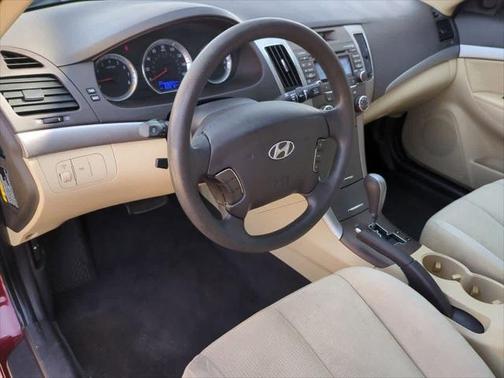 2010 Hyundai SONATA GLS