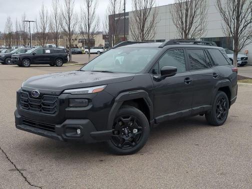 Crystal Black Silica 2026 Subaru Outback Limited