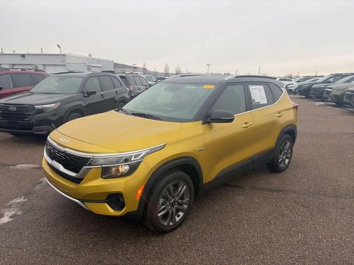 2022 Kia Seltos S