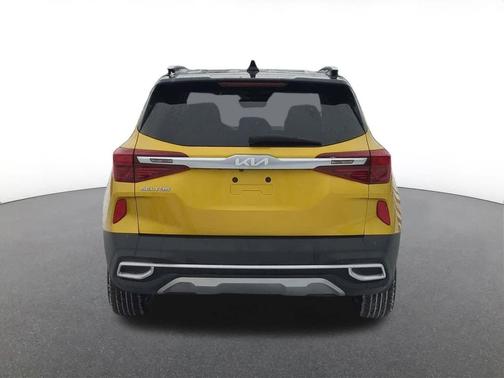 2022 Kia Seltos S
