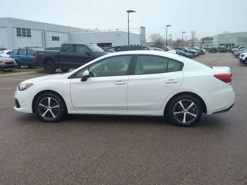 Crystal White Pearl 2023 Subaru Impreza Premium
