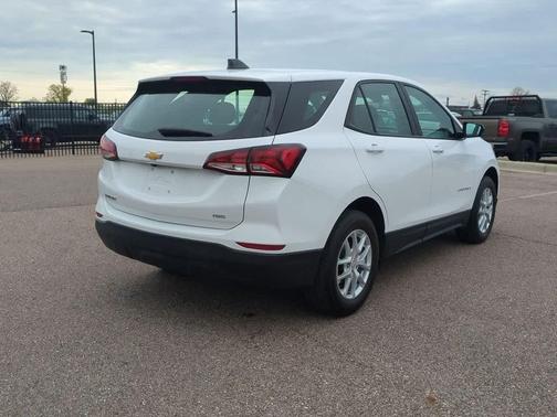 Summit White 2023 Chevrolet Equinox LS