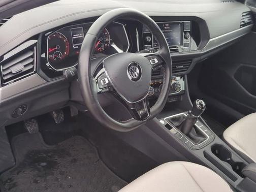 2020 Volkswagen Jetta 1.4T R-Line