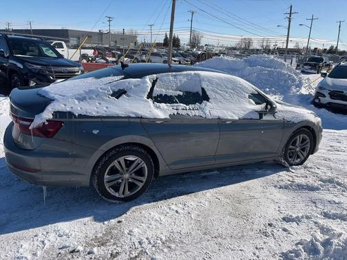 2020 Volkswagen Jetta 1.4T R-Line