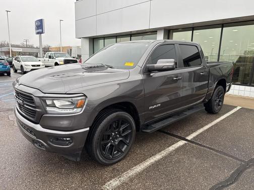 2023 RAM 1500 Laramie