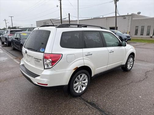 2011 Subaru Forester 2.5 X Premium
