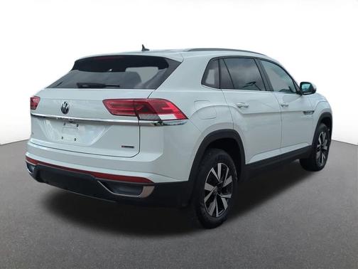 2022 Volkswagen Atlas Cross Sport 2.0T SE