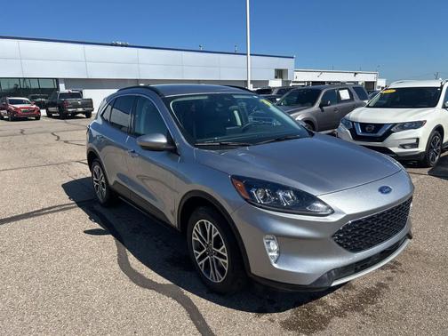 2022 Ford Escape SEL