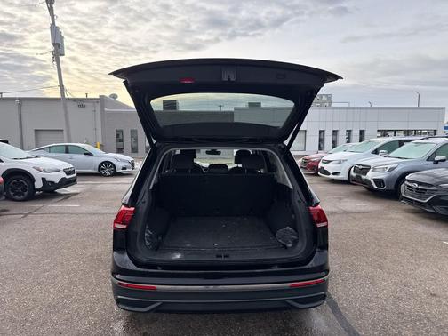 2022 Volkswagen Tiguan 2.0T SE 4MOTION