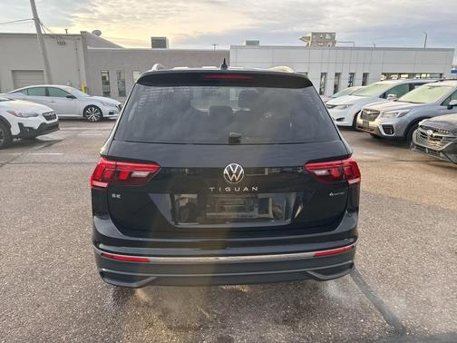 2022 Volkswagen Tiguan 2.0T SE 4MOTION