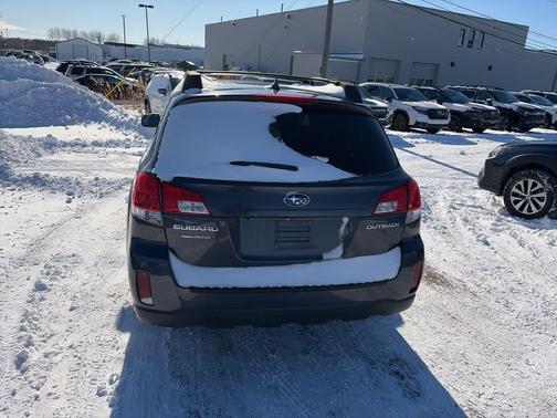 2013 Subaru Outback 2.5i Limited