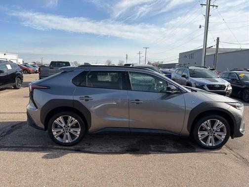 2025 Subaru Solterra Touring