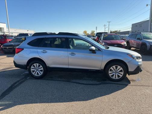 2018 Subaru Outback 2.5i Premium