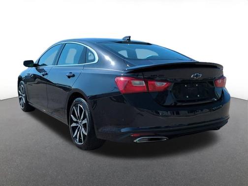 2022 Chevrolet Malibu FWD RS