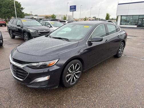 2022 Chevrolet Malibu FWD RS