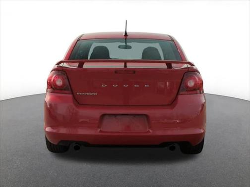 2012 Dodge Avenger SE