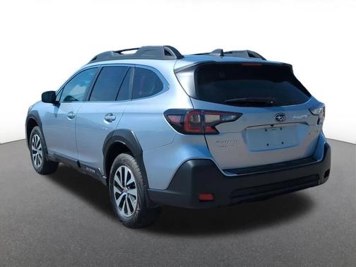 Ice Silver Metallic 2025 Subaru Outback Premium