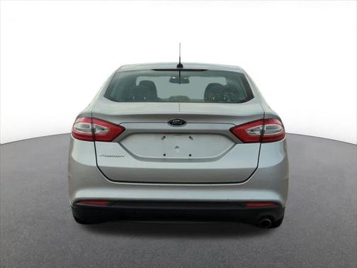 2013 Ford Fusion S