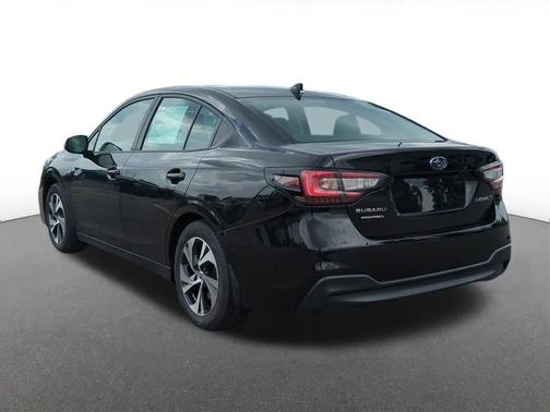 Crystal Black Silica 2025 Subaru Legacy Premium