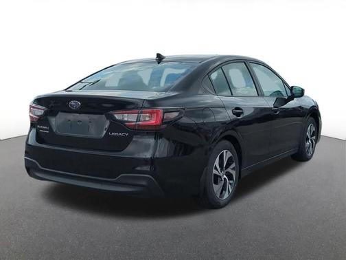 Crystal Black Silica 2025 Subaru Legacy Premium