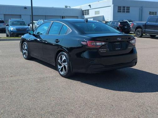 Crystal Black Silica 2025 Subaru Legacy Premium