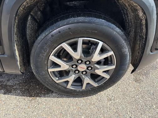 2023 GMC Acadia AWD SLE