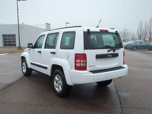 2012 Jeep Liberty Sport